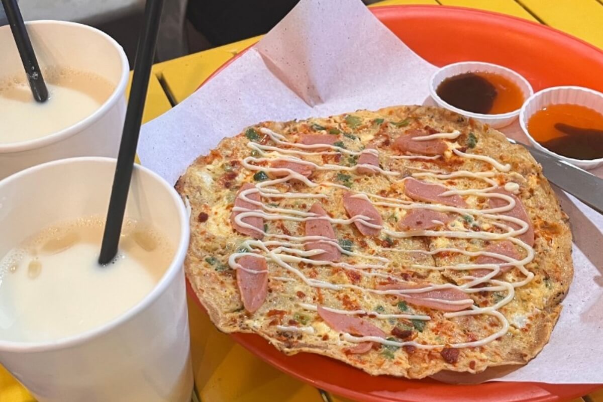 Bánh Tráng Nướng – Vietnamese “Pizza”