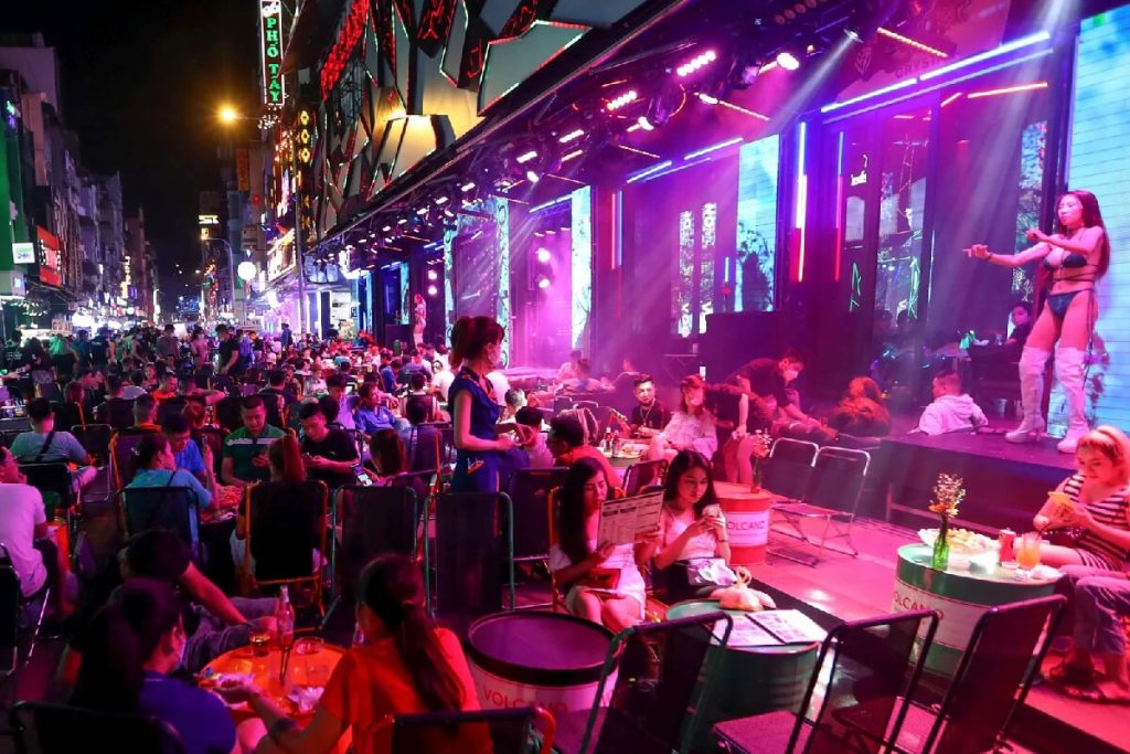 Bui Vien Street - best heaven of nightlife in Ho Chi Minh City