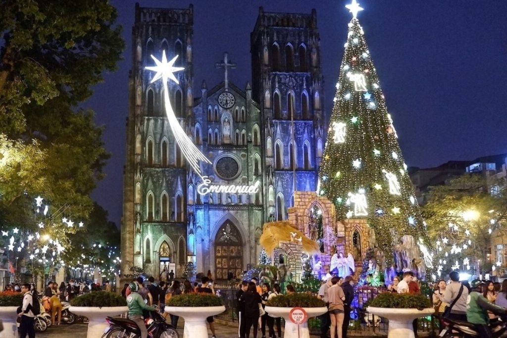 Christmas in Vietnam - Best 5+ Places and Things To Do for an Unforgettable Holiday