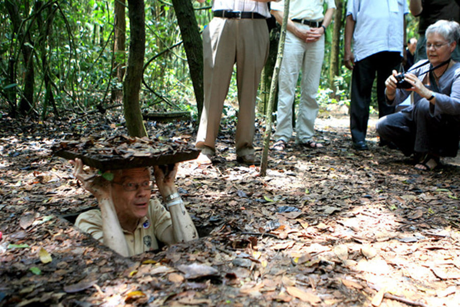 Detailed Exploration of the Củ Chi Tunnels Site1