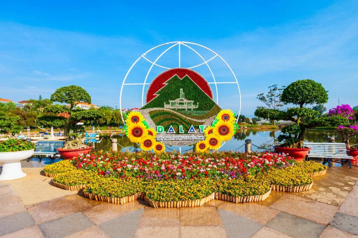 Discover Dalat Flower Gardens and Local Farms