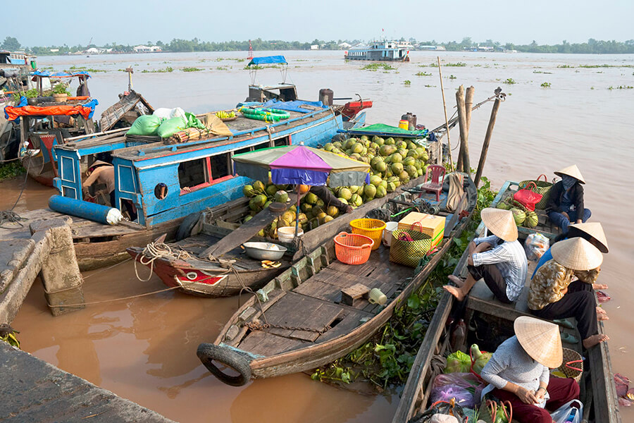 Floating Market - Mekong Delta Tours