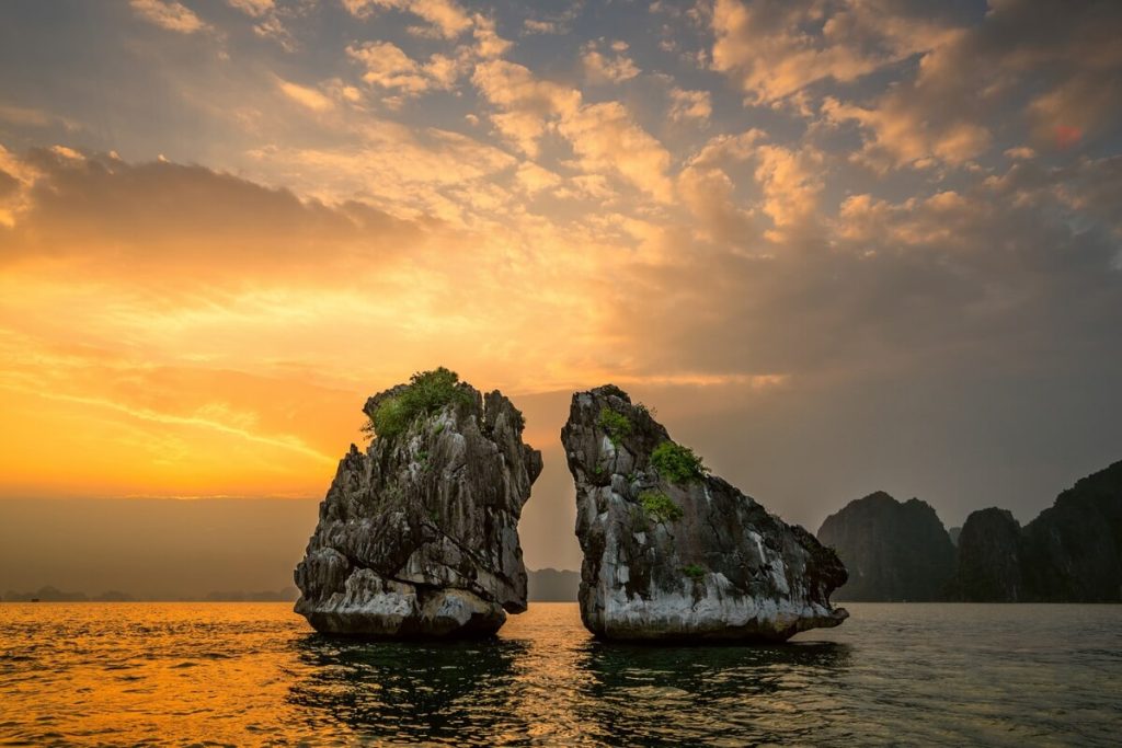 Halong bay in the sunset - 10 day package trip to vietnam