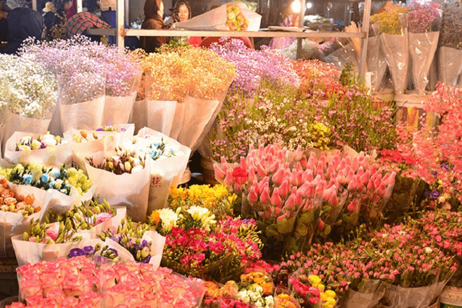 Ho Thi Ky flower market (1)