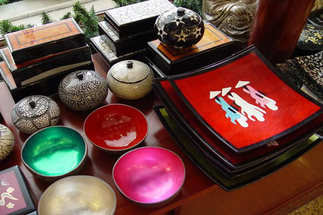 Laquerware Saigon Shopping