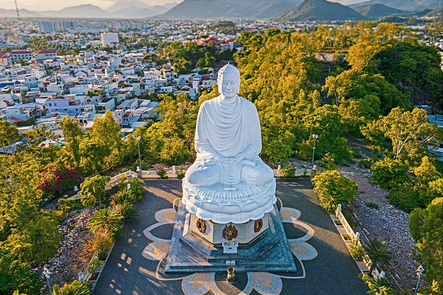 Long Son Pagoda - Nha Trang tour from Ho Chi Minh