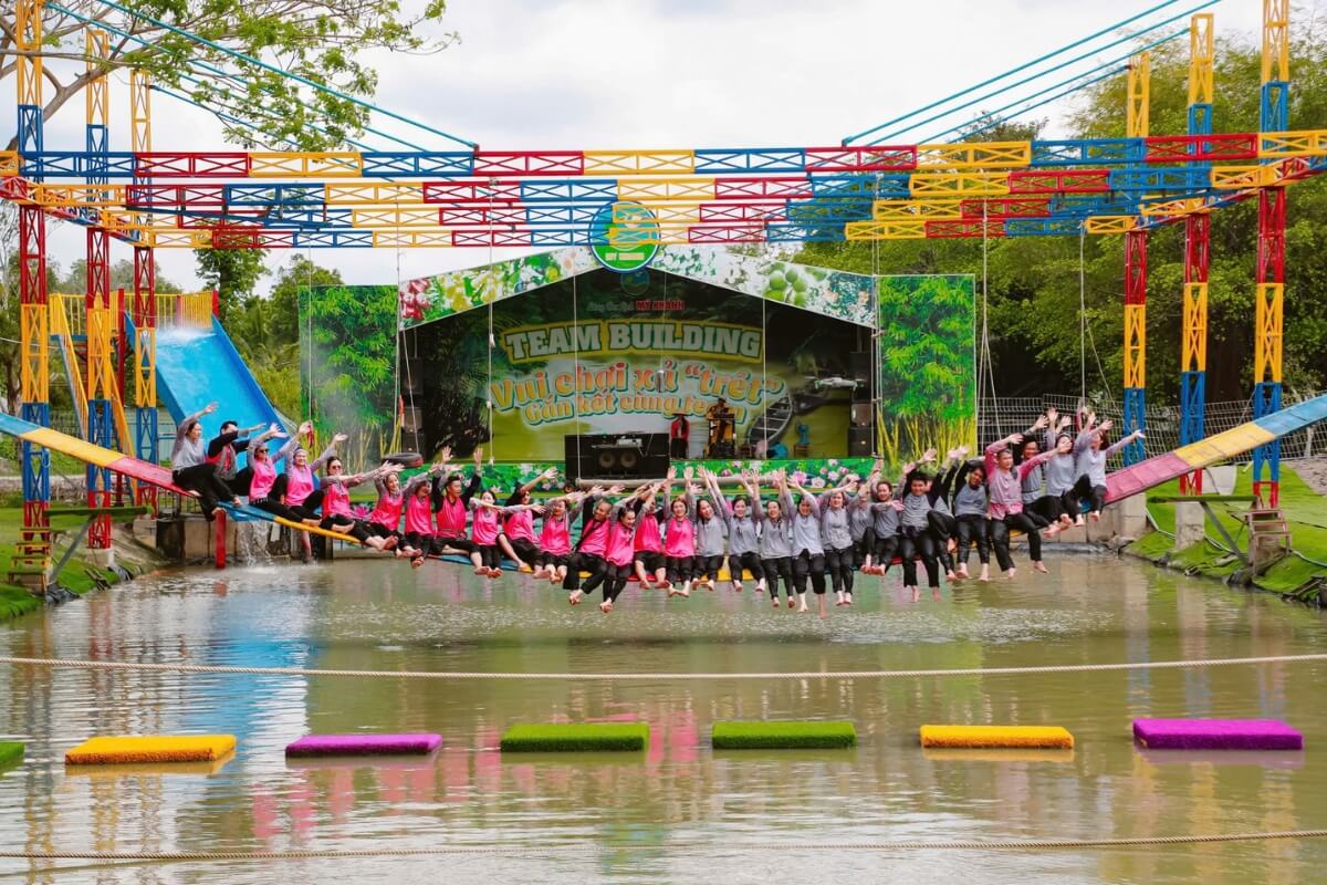 My Khanh Tourist Village - Top Attractions Near Con Son Islet