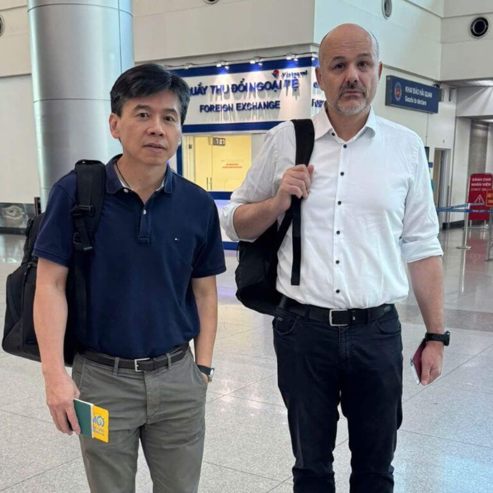 Rely on Tan Son Nhat Airport Fast Track for 24_7 Customer Support - Saigon Local Tour