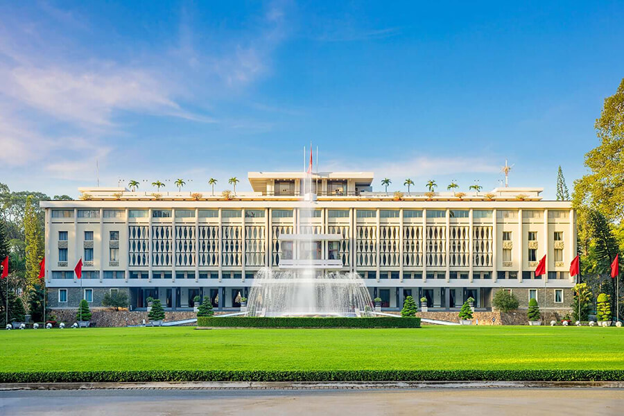 Reunification-Palace-Saigon-Local-Tour