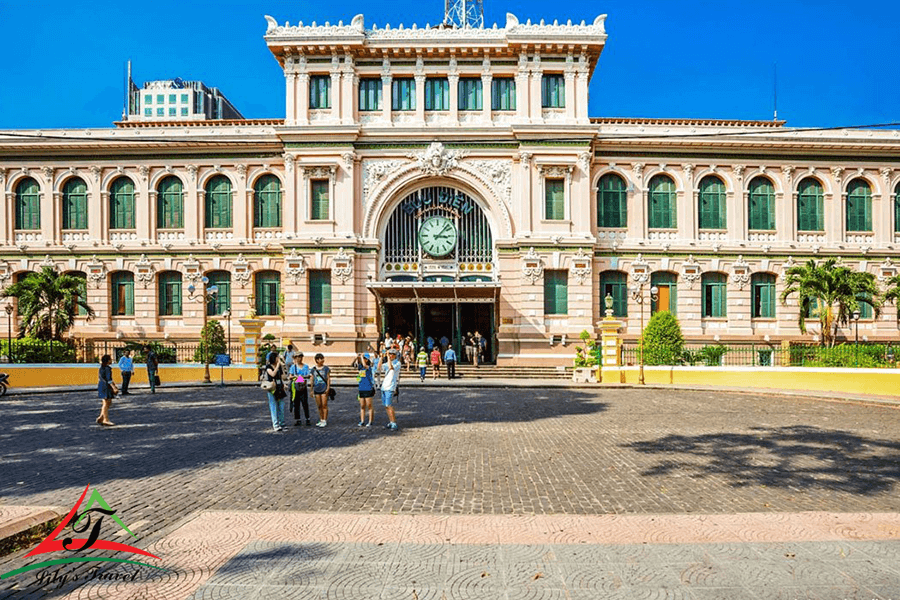 Saigon Central Post Office (1)