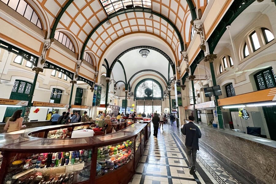 Saigon Central Post Office - destinations for MICE tourism in Ho Chi Minh City