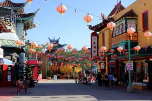 Discover Saigon Chinatown with Saigon Local Tour