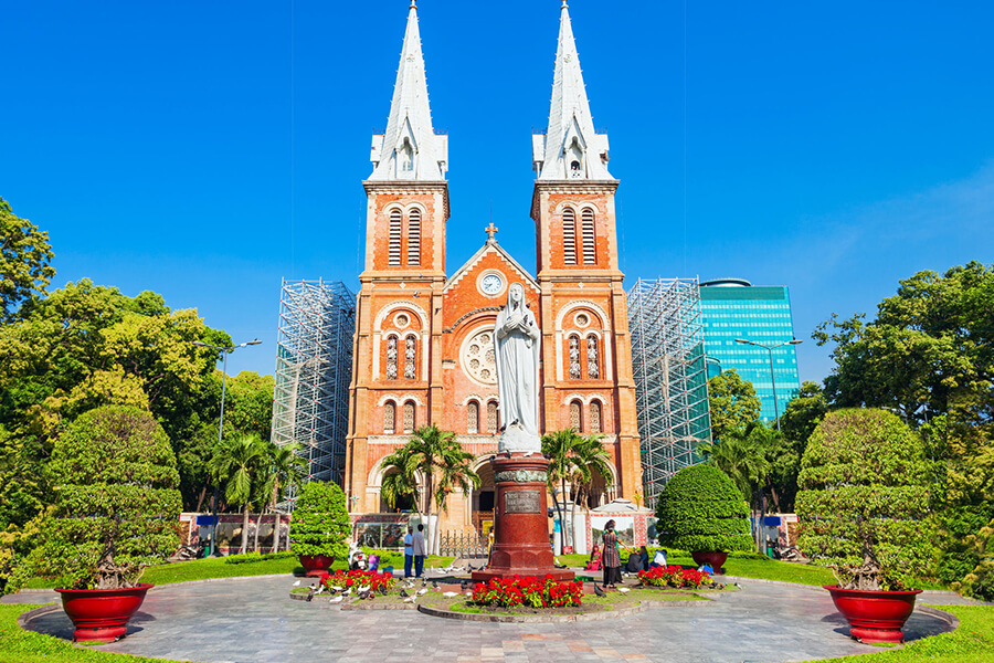 Saigon Notre Dame Cathedral - Saigon tours