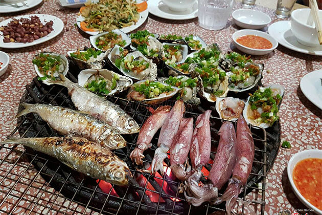 Seafood in Danang - Ho Chi Minh city tour packages