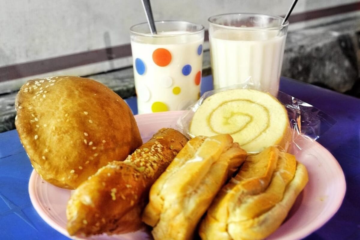 Soy Milk at Dalat Night Market