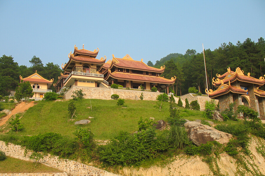 Truc Lam Zen Monastery, Dalat - Dalat tour from Ho Chi Minh