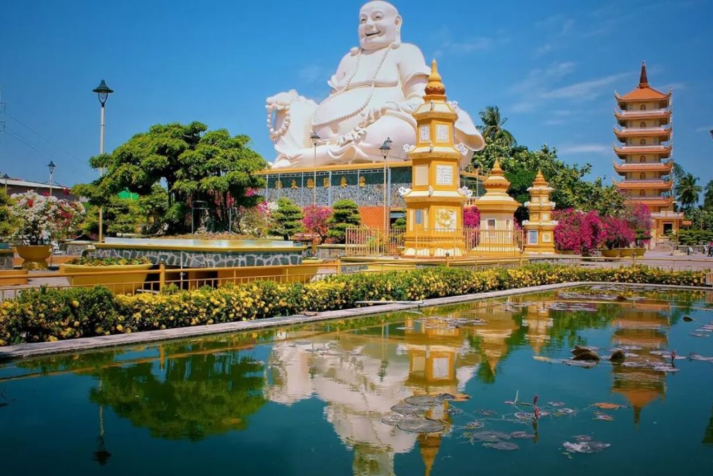 Vinh Trang Pagoda - what to do in phu my shore excursions