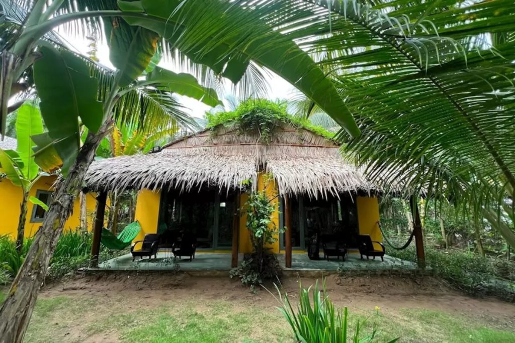 Visit Mekong Home with tropical garden and on the Mekong riverbank
