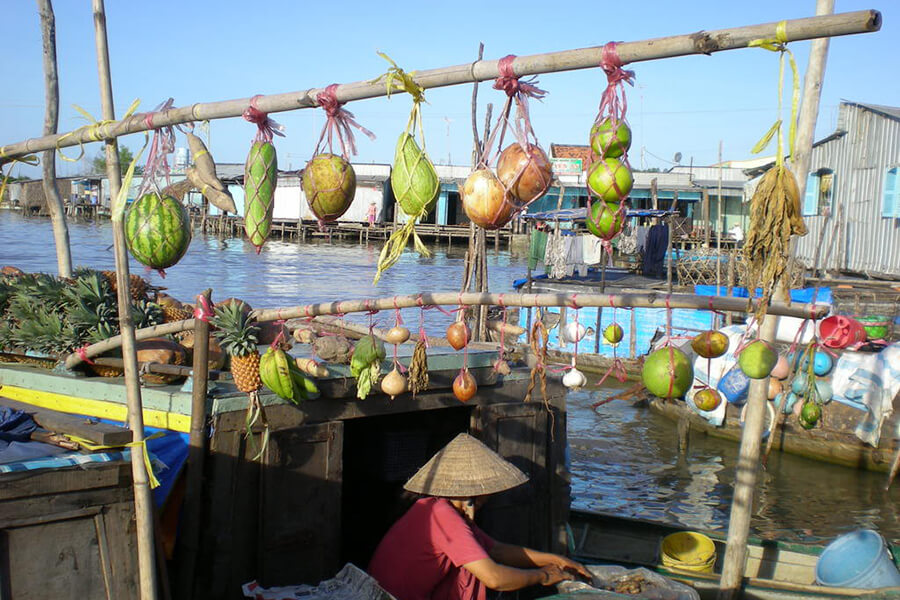 What are the must-try dishes when visiting to Cai Be Floating Market-1