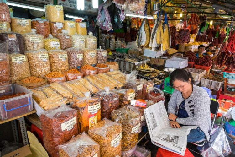 binh tay market in ho chi minh city