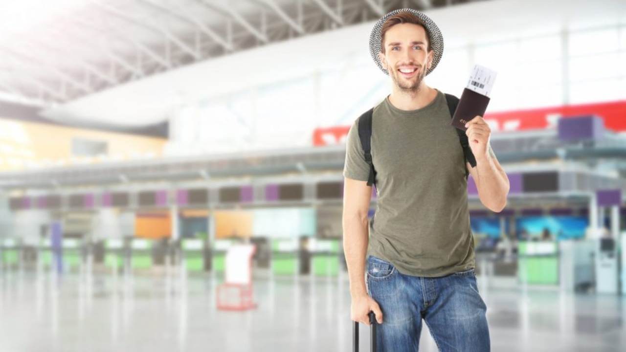 fast track saigon airport for Transit Passengers with Short Layovers