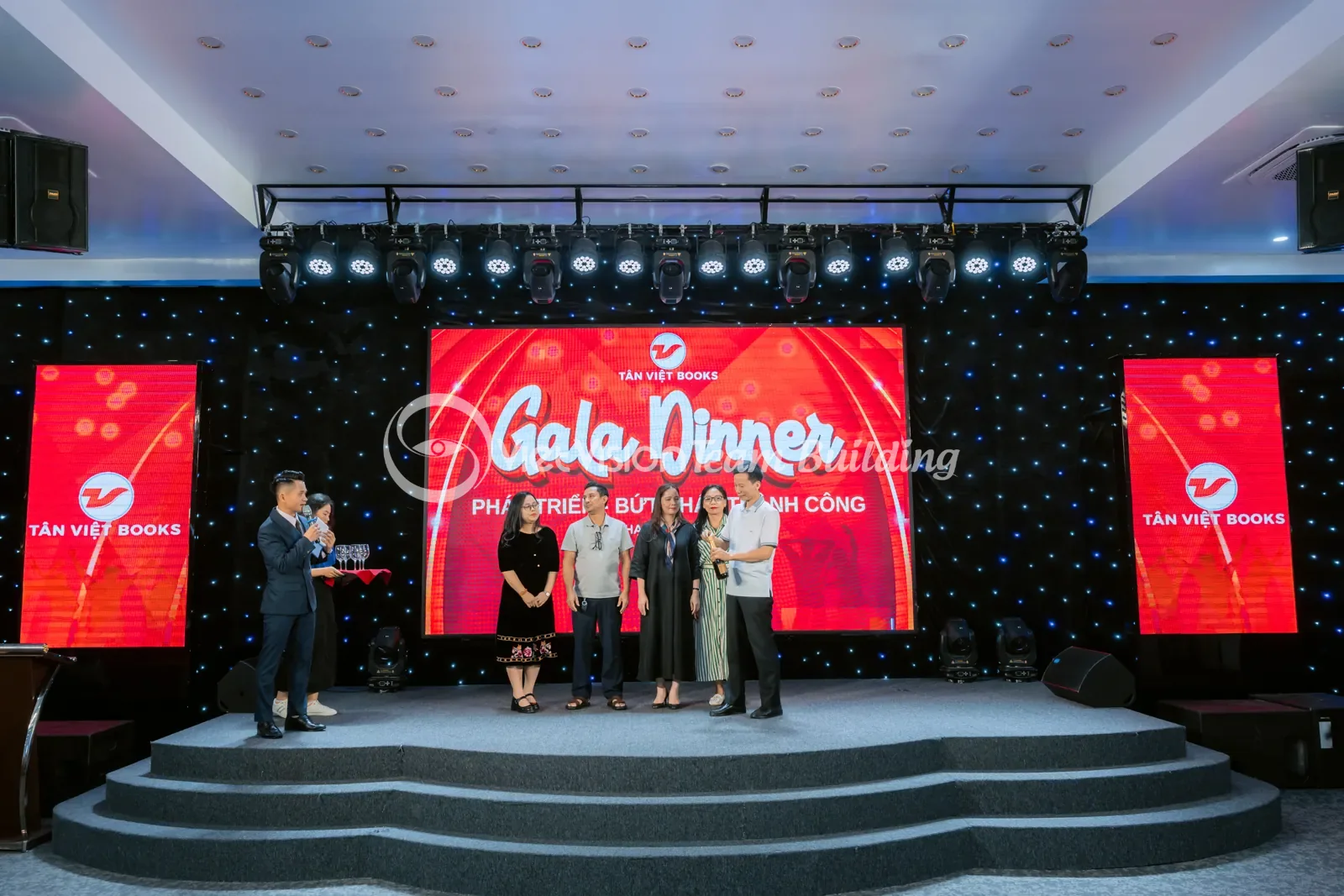 ho-chi-minh-city-corporate-dinners-body-1