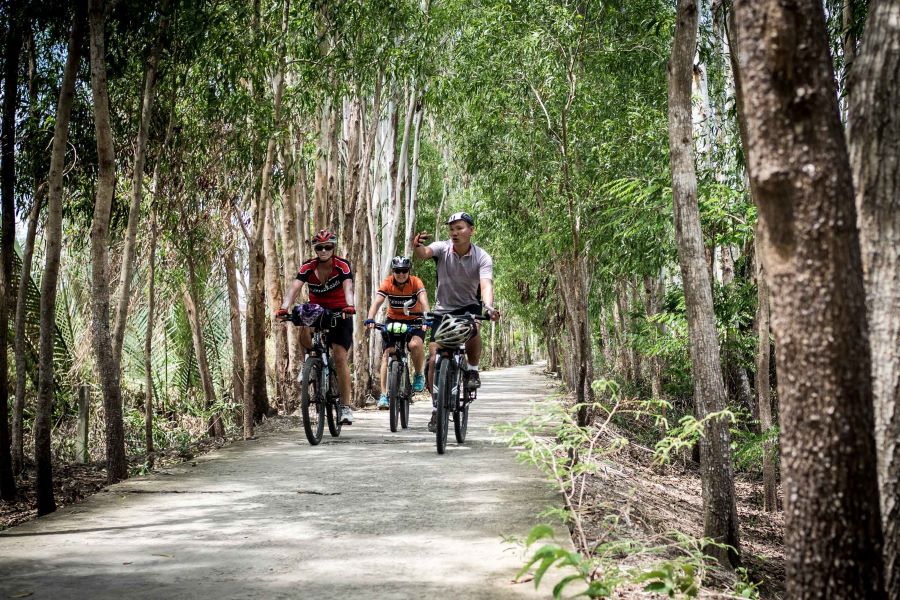 mekong delta cycling tour 5 days