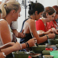 Hoa Tuc Cooking Class - Saigon tour packages