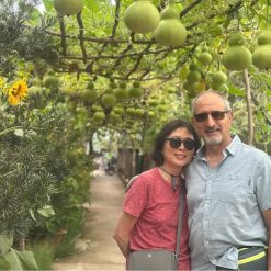 seeing the fruit farm and daily life of the inhabitants of the Mekong Delta