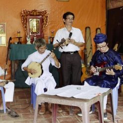 south vietnam traditional song