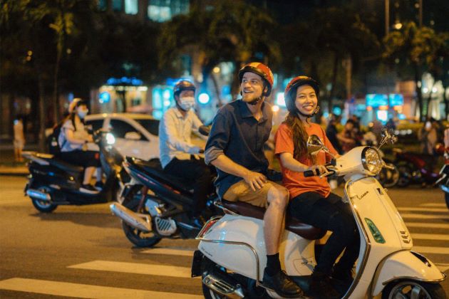 vespa tour operated by local tour operator in saigon