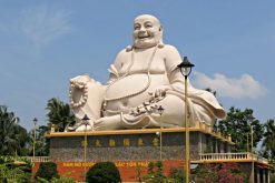 vinh trang pagoda day trips from ho chi minh