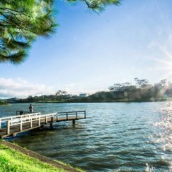 Xuan Huong Lake (Nha Trang) - South Vietnam Tour